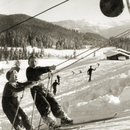 Skifahrer auf der Winklmoos Alm
